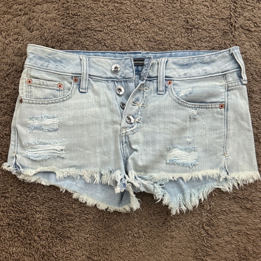 Abercrombie & Fitch Frayed Hem Jean Shorts